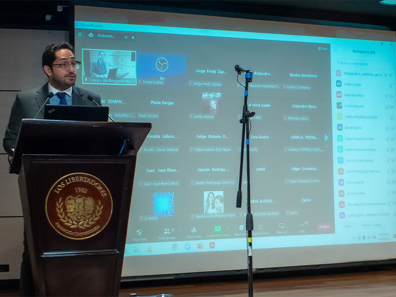 El Dr. Ricardo Hernando Medina Rico, presidente del Colegio de Abogados Rosaristas