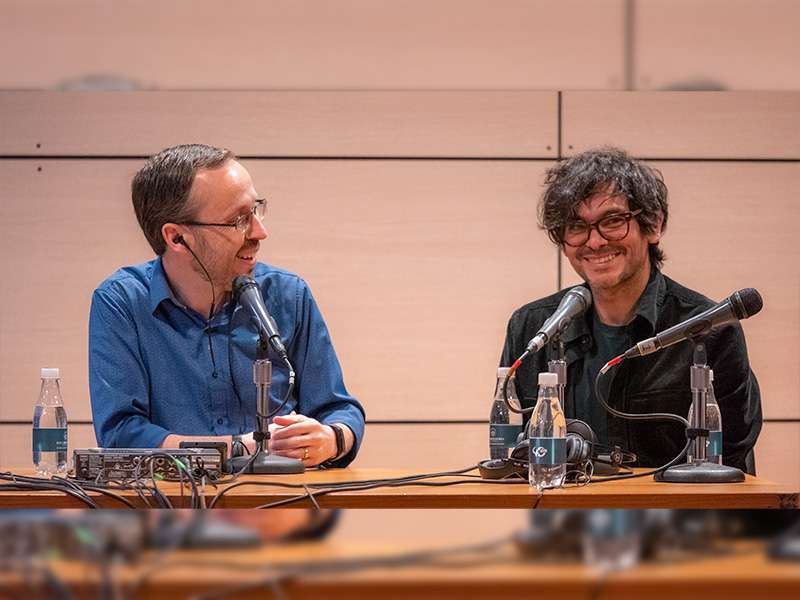 Jaime Alberto Carvajal Diaz y Alejandro Mesa en el Foro de Egresados Nuevas Tendencias en Comunicación 2023-1